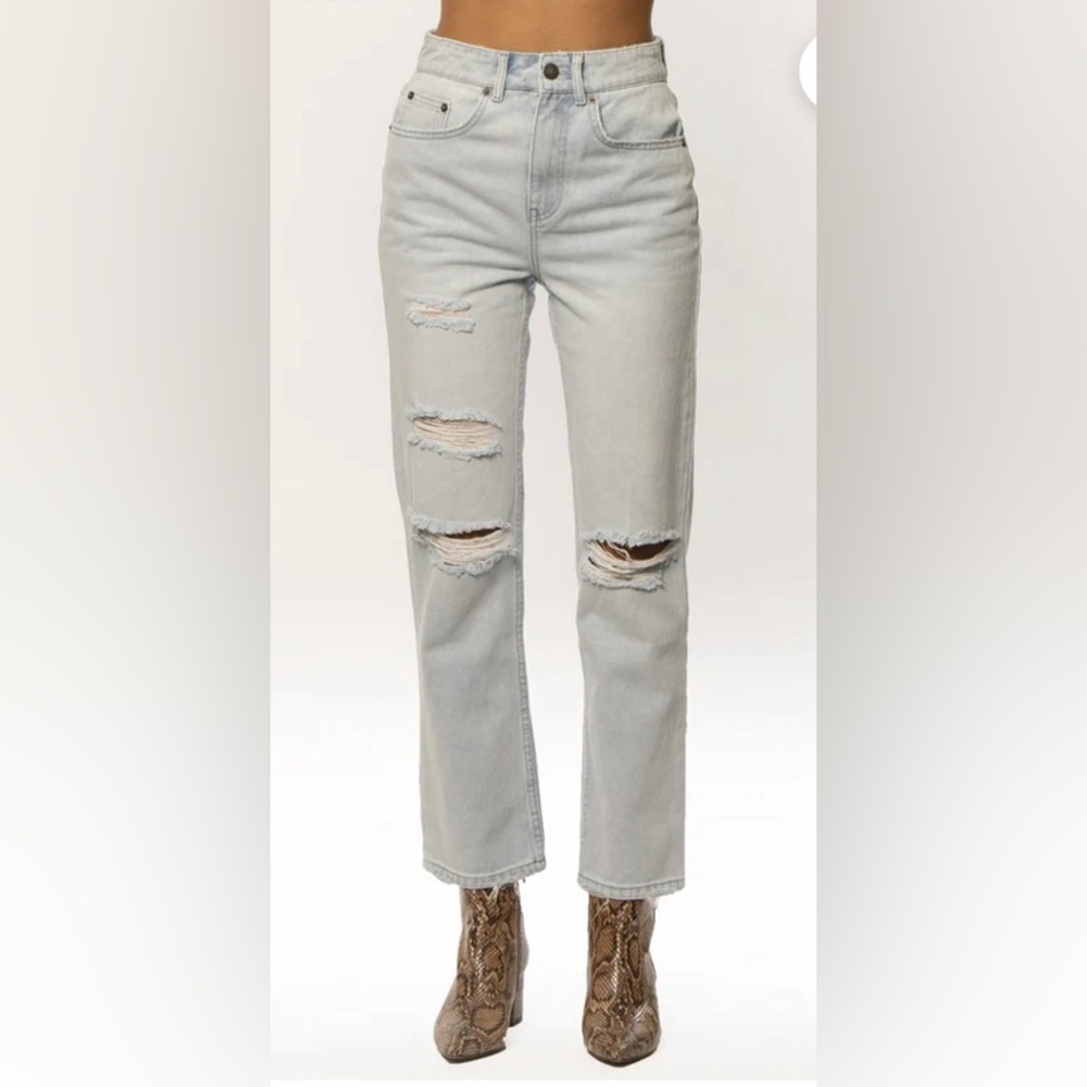 Amuse Society Light Blue Distressed High Rise Jeans